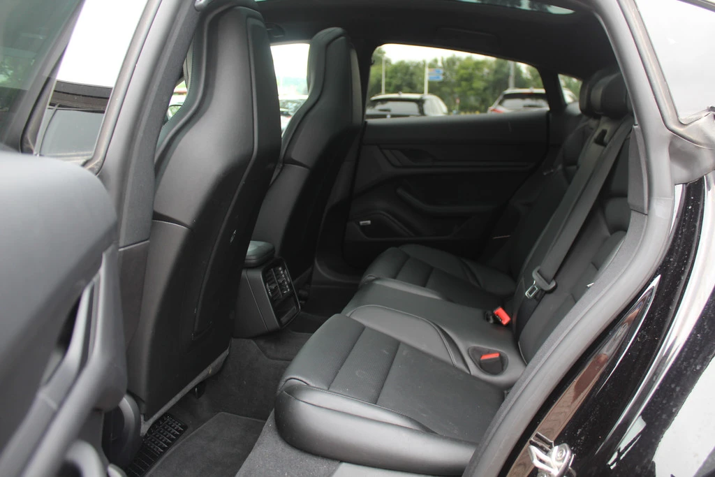 Porsche Taycan – foto 14