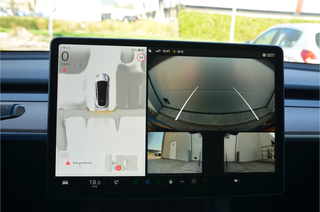 Tesla Model Y – foto 24