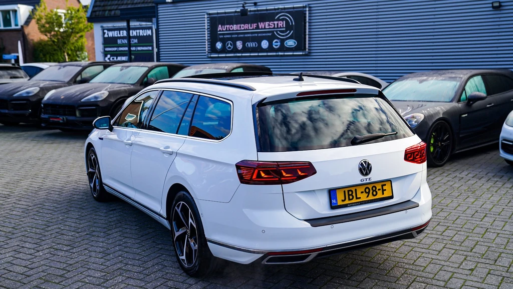 Volkswagen Passat – foto 4