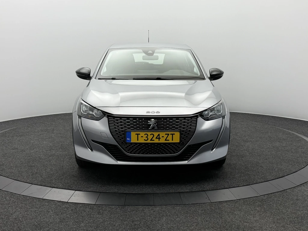 Peugeot e-208 – foto 8
