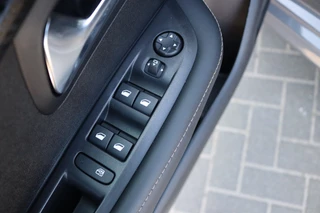 Peugeot 208 – thumbnail 22