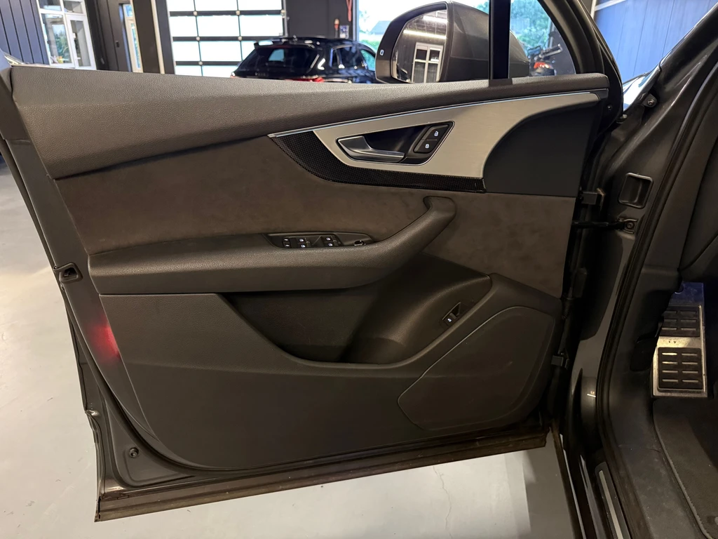 Audi SQ7 – foto 23