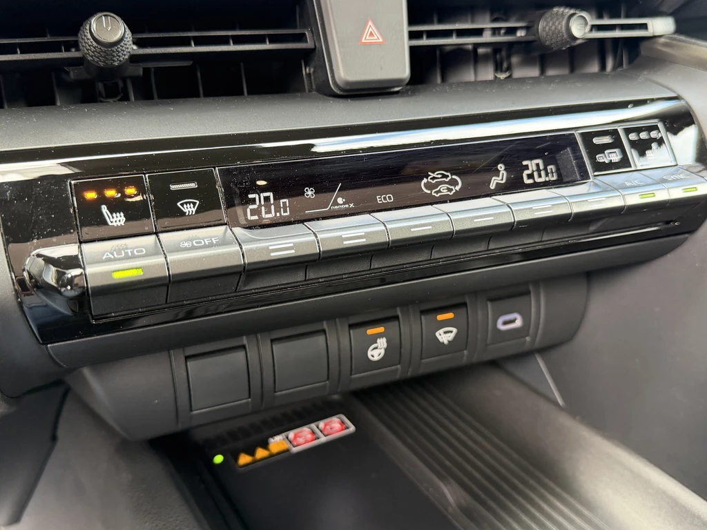 Toyota C-HR – foto 28