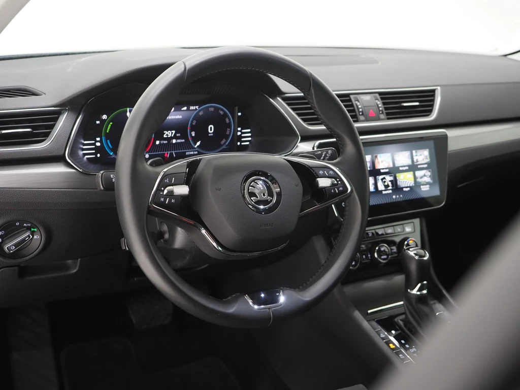 Škoda Superb – foto 16