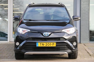 Toyota RAV4 – thumbnail 4
