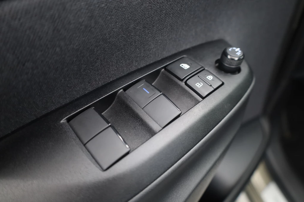 Toyota Yaris – foto 9