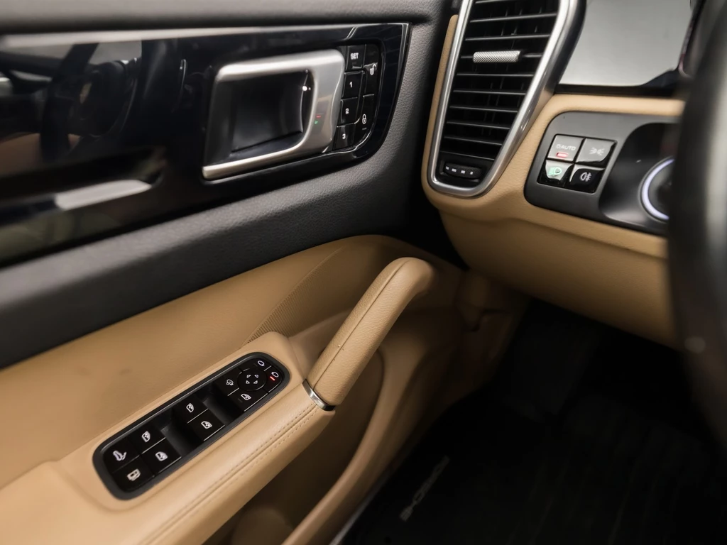 Porsche Cayenne – foto 18