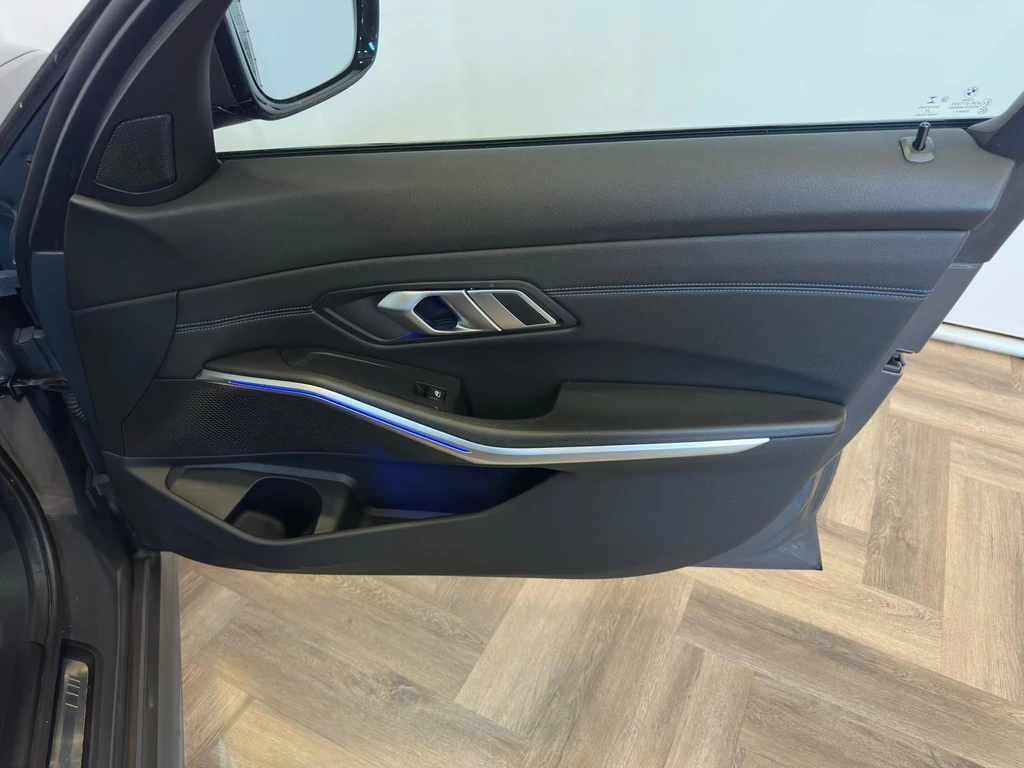 BMW 3 Serie – foto 22