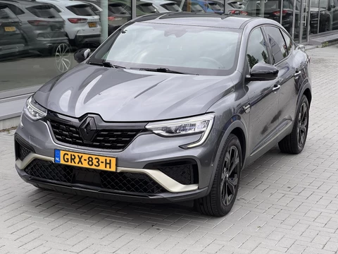 Renault Arkana 1.6 E-Tech hybrid 145 E-Tech engineered 143pk | Volledig Leder | Stoelverwarming | Adaptieve Cruise