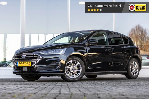 Ford Focus 1.0 EcoBoost Hybrid Titanium | NL Auto | LED | Carplay