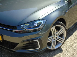 Volkswagen Golf – thumbnail 10