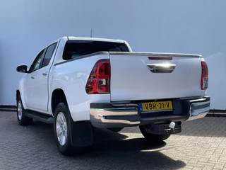Toyota Hilux – thumbnail 6