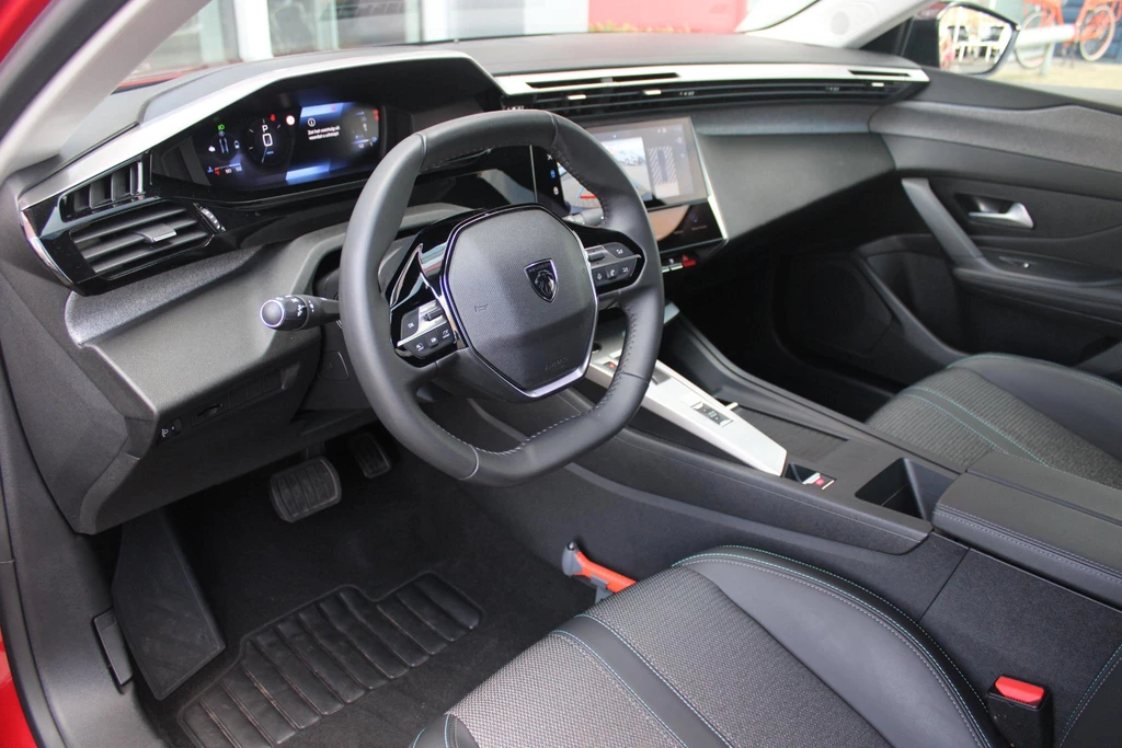 Peugeot 408 – foto 12