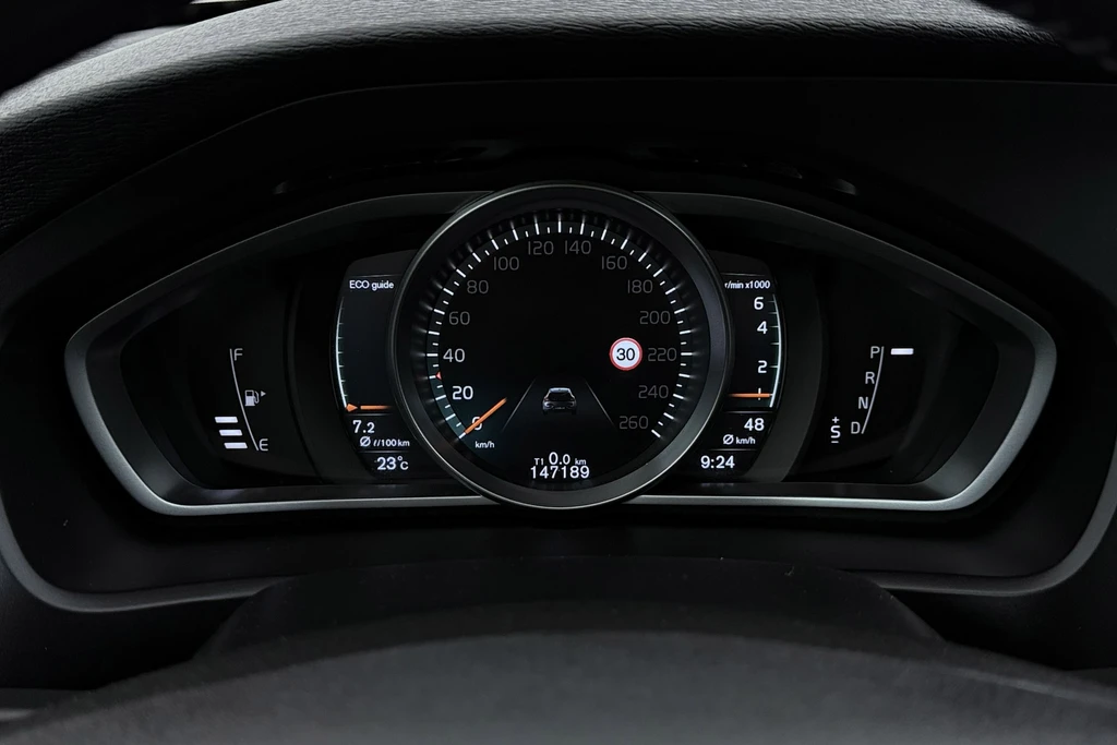 Volvo V40 – foto 23