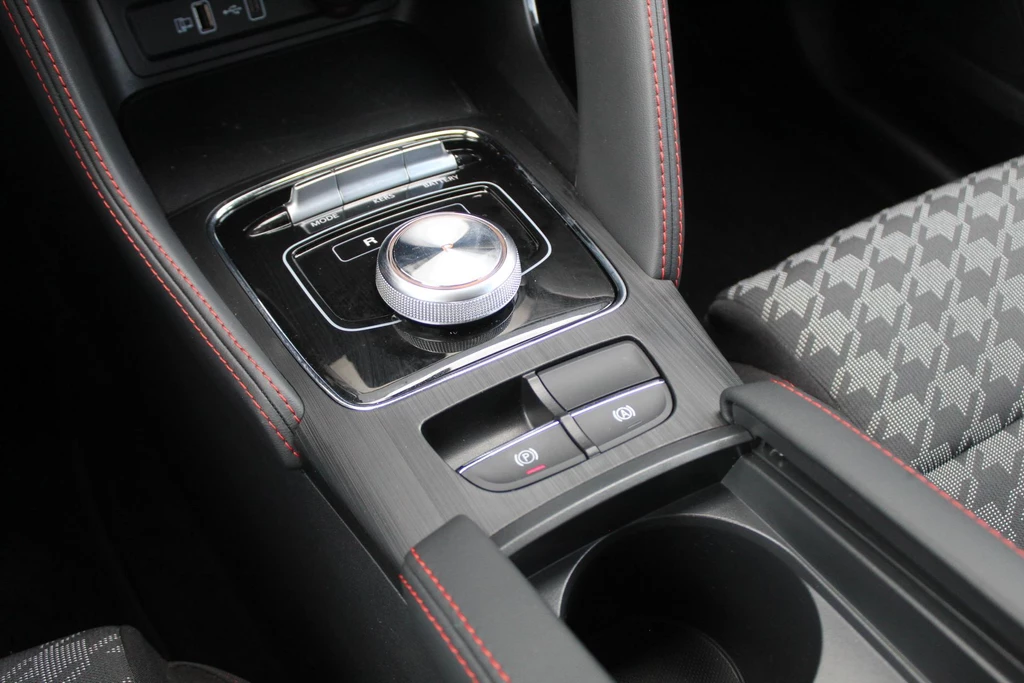 MG ZS EV – foto 19