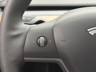 Tesla Model Y – thumbnail 12