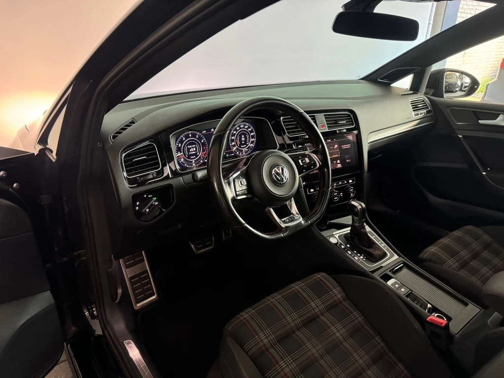 Volkswagen Golf – foto 11