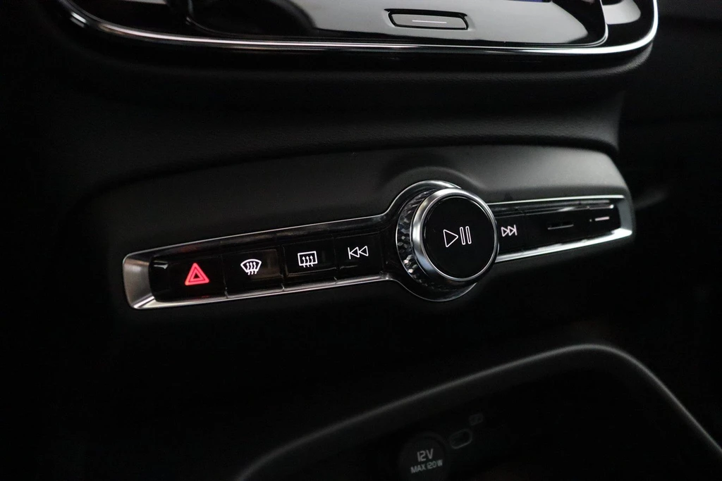 Volvo XC40 – foto 11