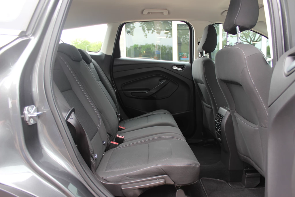 Ford Kuga – foto 14