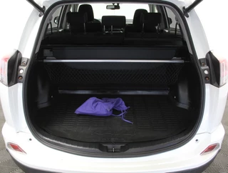 Toyota RAV4 – thumbnail 15