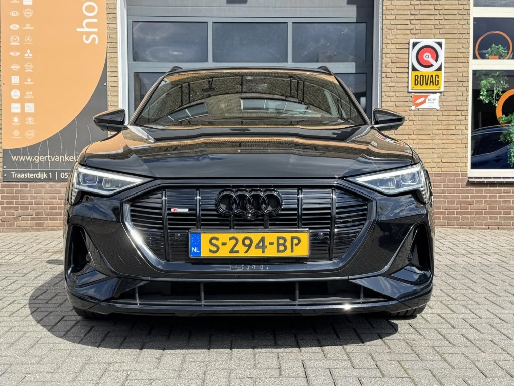 Audi e-tron – foto 11