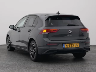 Volkswagen Golf – thumbnail 4
