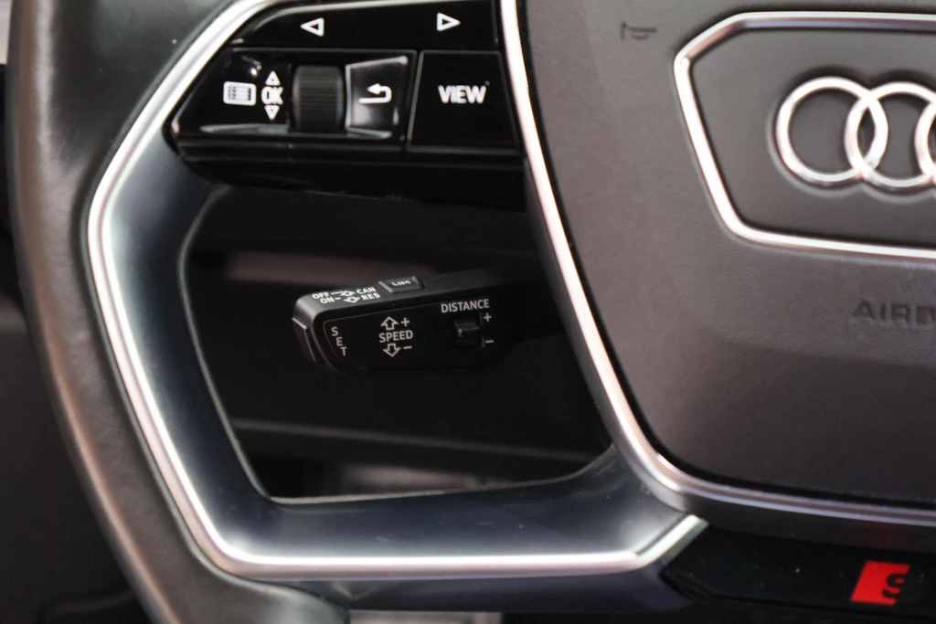 Audi e-tron – foto 21