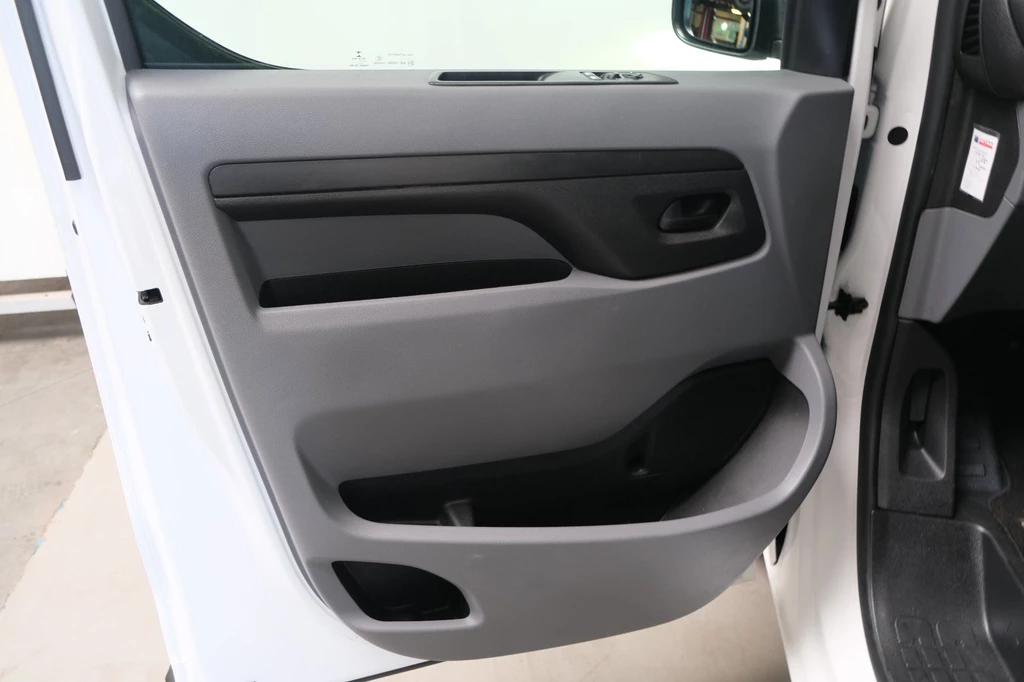 Opel Vivaro – foto 13