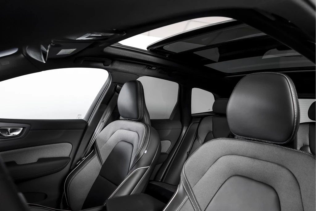 Volvo XC60 – foto 13