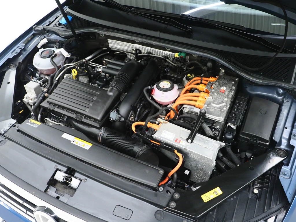 Volkswagen Passat – foto 12