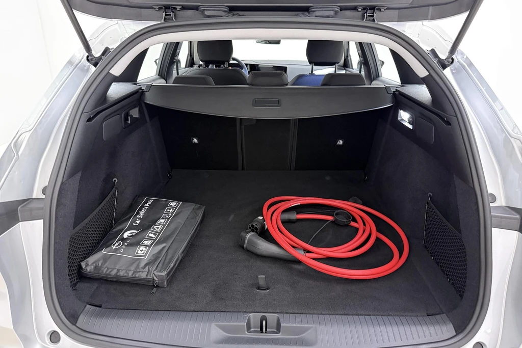 Opel Astra – foto 11