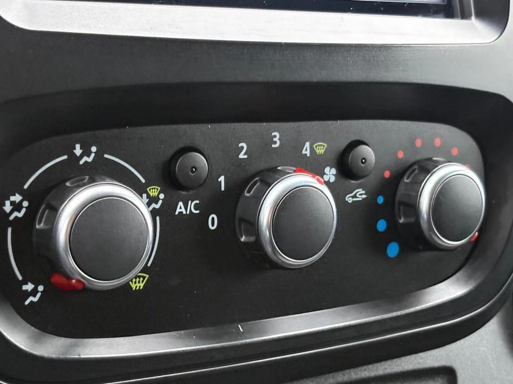 Renault Trafic – foto 18
