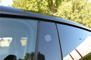 Tesla Model Y – thumbnail 33