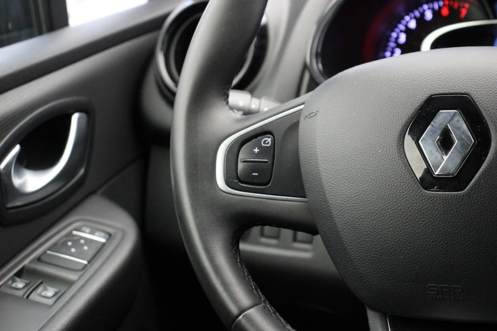 Renault Clio – foto 14
