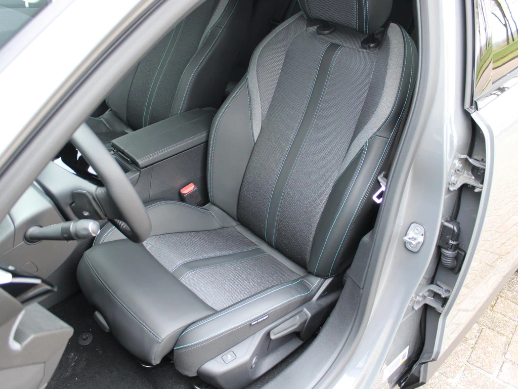 Peugeot 408 – foto 9