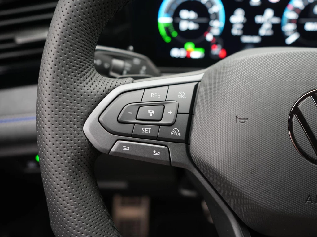 Volkswagen Tiguan – foto 17