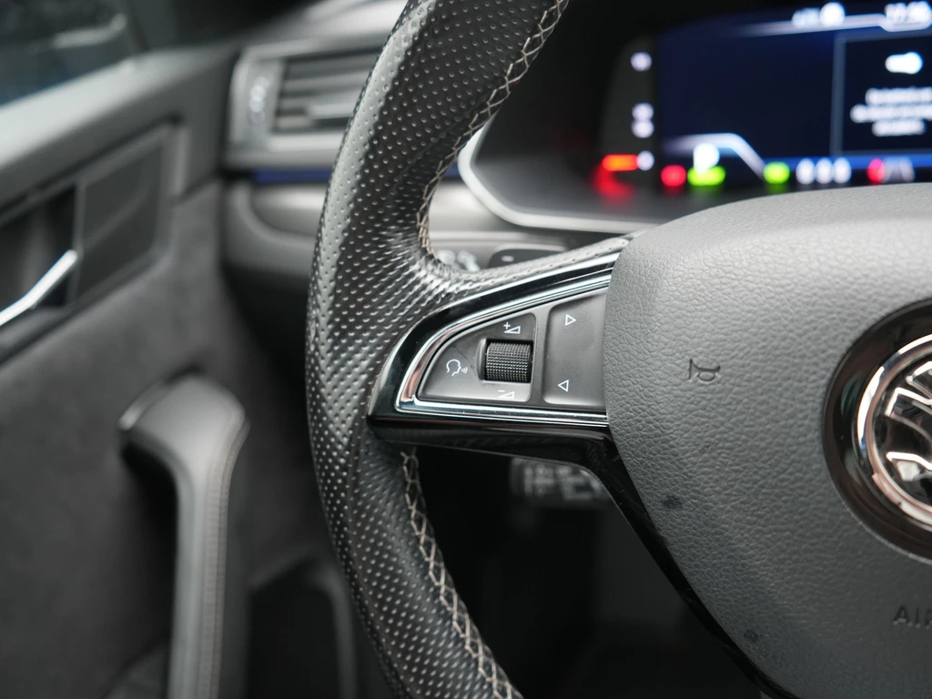 Škoda Superb – foto 30