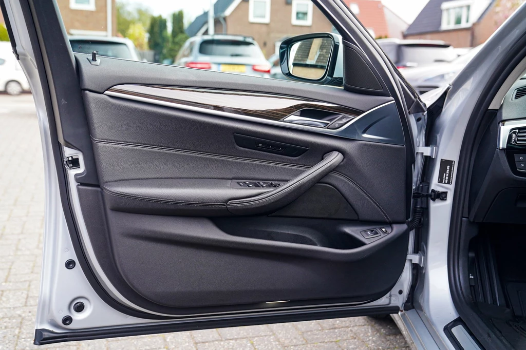 BMW 5 Serie – foto 32