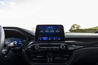 Ford Kuga – thumbnail 28