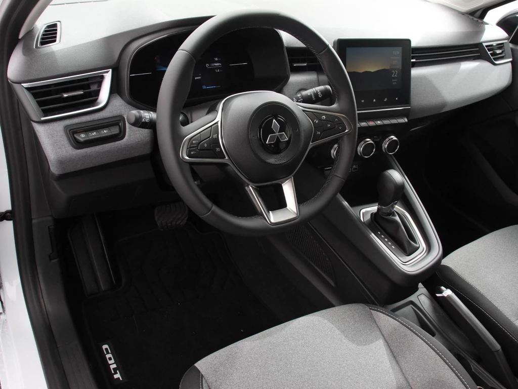 Mitsubishi Colt – foto 9