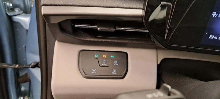 Ford Explorer – foto 14