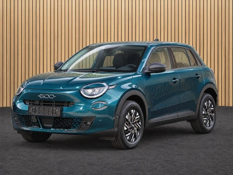 Fiat 600 1.2 Hybrid Icon VOORRAAD KORTING
