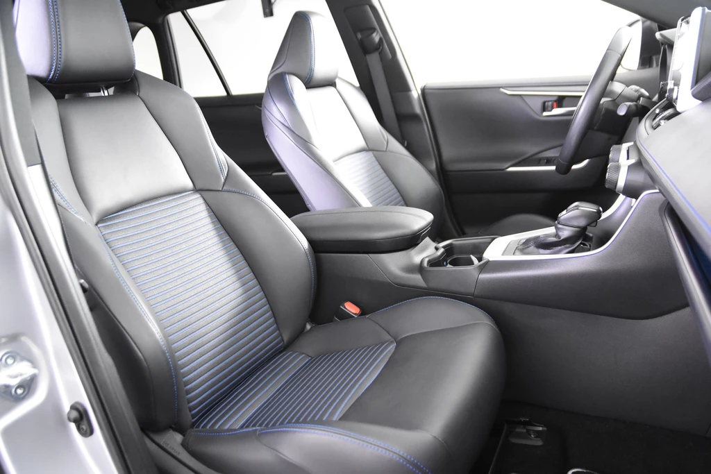 Toyota RAV4 – foto 16