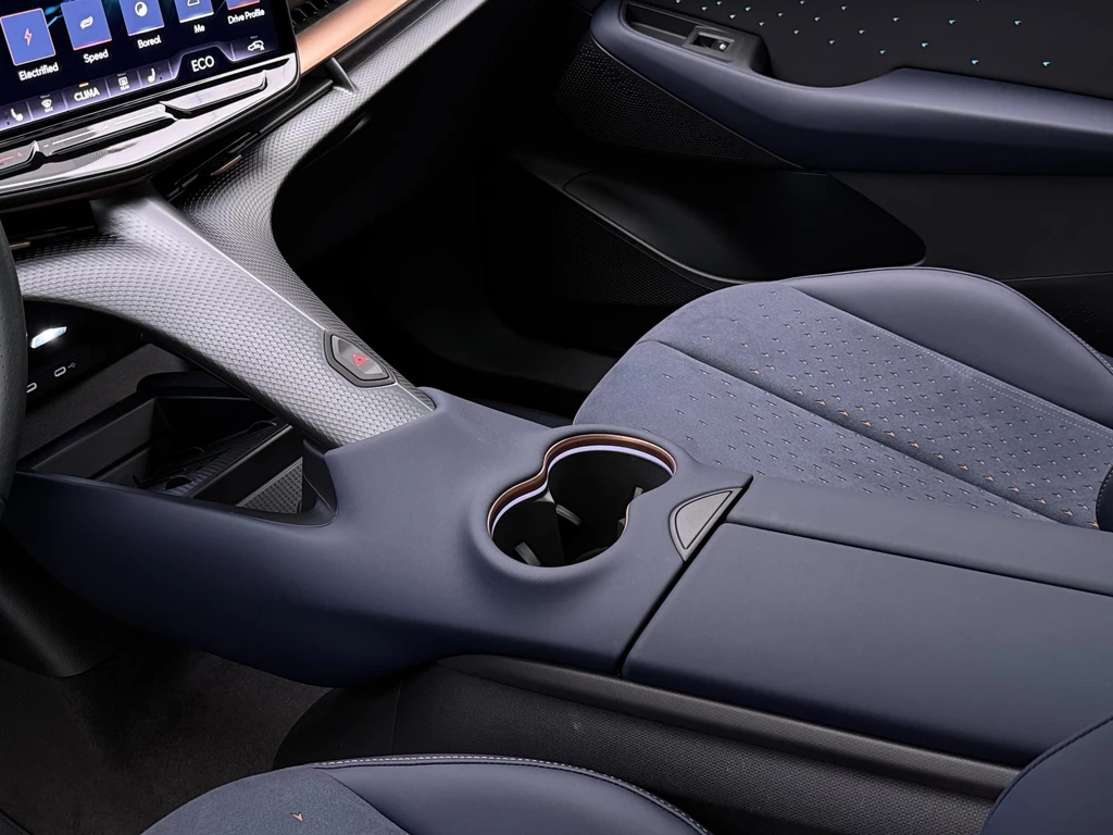 CUPRA Tavascan – foto 35
