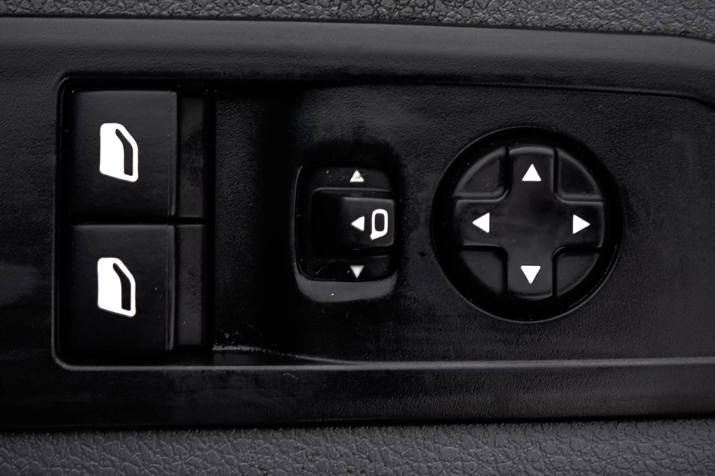 Opel Vivaro – foto 21
