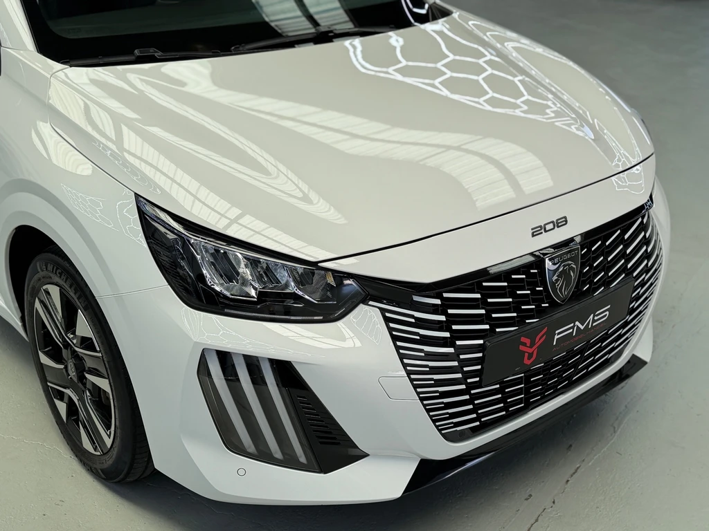 Peugeot 208 – foto 32