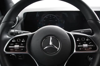 Mercedes-Benz GLA – thumbnail 17