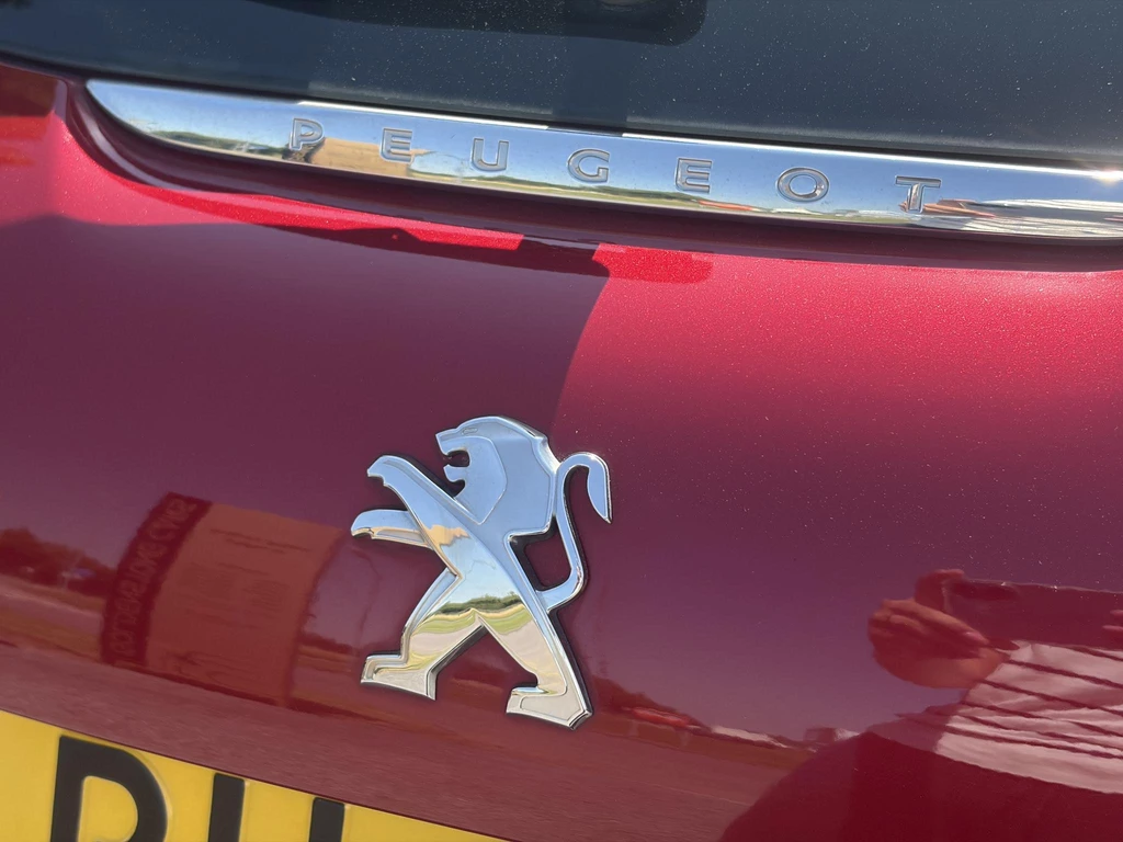 Peugeot 208 – foto 42