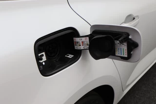 Renault Megane E-Tech – thumbnail 33