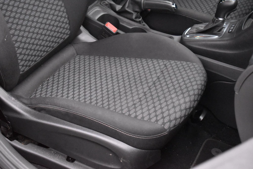Opel Astra – foto 25